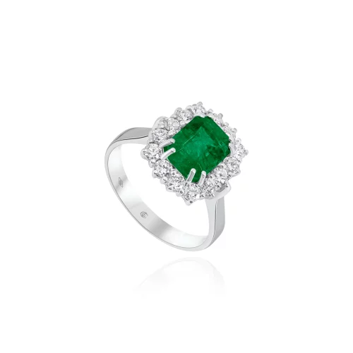 Anello con Smeraldo e Diamanti