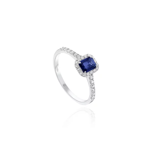 Anello con Zaffiro e Diamanti